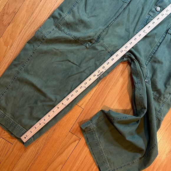 Free People We The Free Margarita Jumpsuit Women’s Size Medium Faded Green Wide - Picture 8 of 16